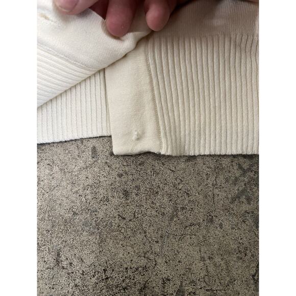 J. Jill Cotton Blend White Cardigan Sweater Size XS missing Bottom Button - Picture 5 of 10